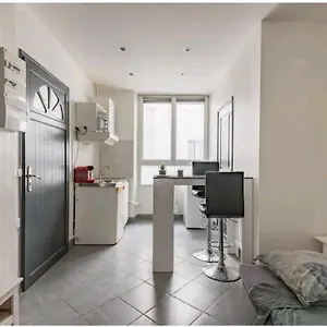 Studio Cosy, Calme, Netflix +wifi Montélimar